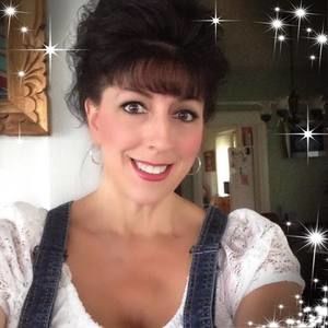 Meet your Posher, Paula